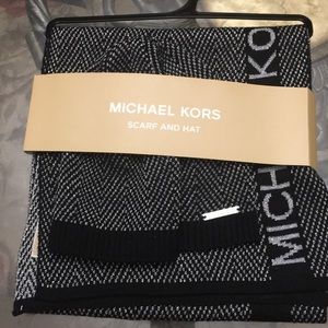 Michael Kors Beanie Set black & silver